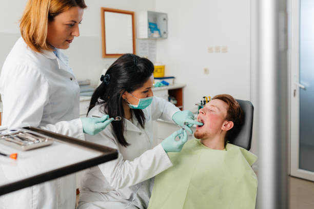 Best Emergency Dental Services for Seniors in Rohnert Park, CA